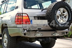 Zadní pevnostní nárazník Toyota LC 100 s držákem rezervy